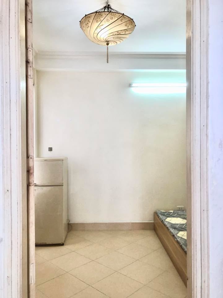 Cho thuê phòng trọ tại Đào Tấn, Ba Đình - Phòng sạch sẽ, thoáng mát, giá thỏa thuận!