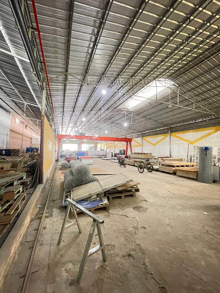 Kho xưởng cho thuê mặt tiền đường 3/2, An Bình, Ninh Kiều, 1.200m² - Giá 65 triệu/tháng!