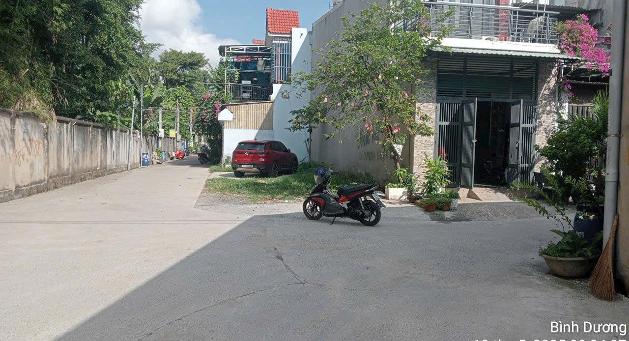 Đất thổ cư góc 2 mặt tiền KP Đông Thành, Tân Đông Hiệp 80m² giá 2.85 tỷ - Đầu tư sinh lời ngay!