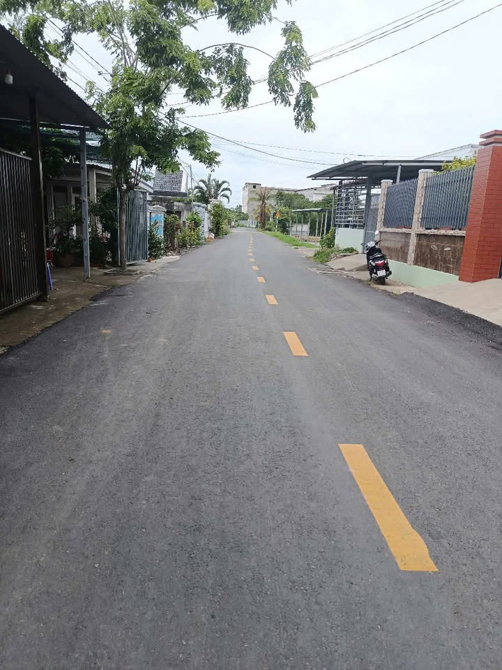 Đất nền Gò Công 150m² giá 850 triệu - Kinh doanh thuận lợi!