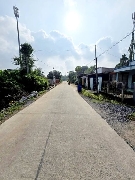 Nhà bán tại Tân An Hội, Củ Chi 175m² chỉ 1.75 tỷ - Sổ hồng chính chủ!