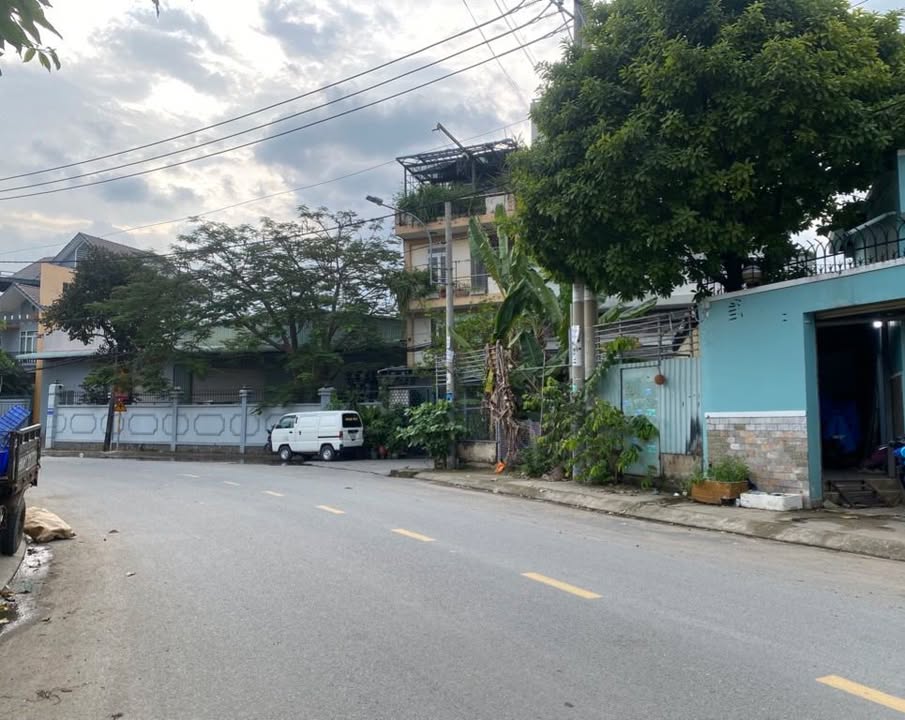 Mặt tiền kinh doanh đường Phạm Văn Đồng Thủ Đức 240m² giá 10 tỷ - Cơ hội đầu tư sinh lời!