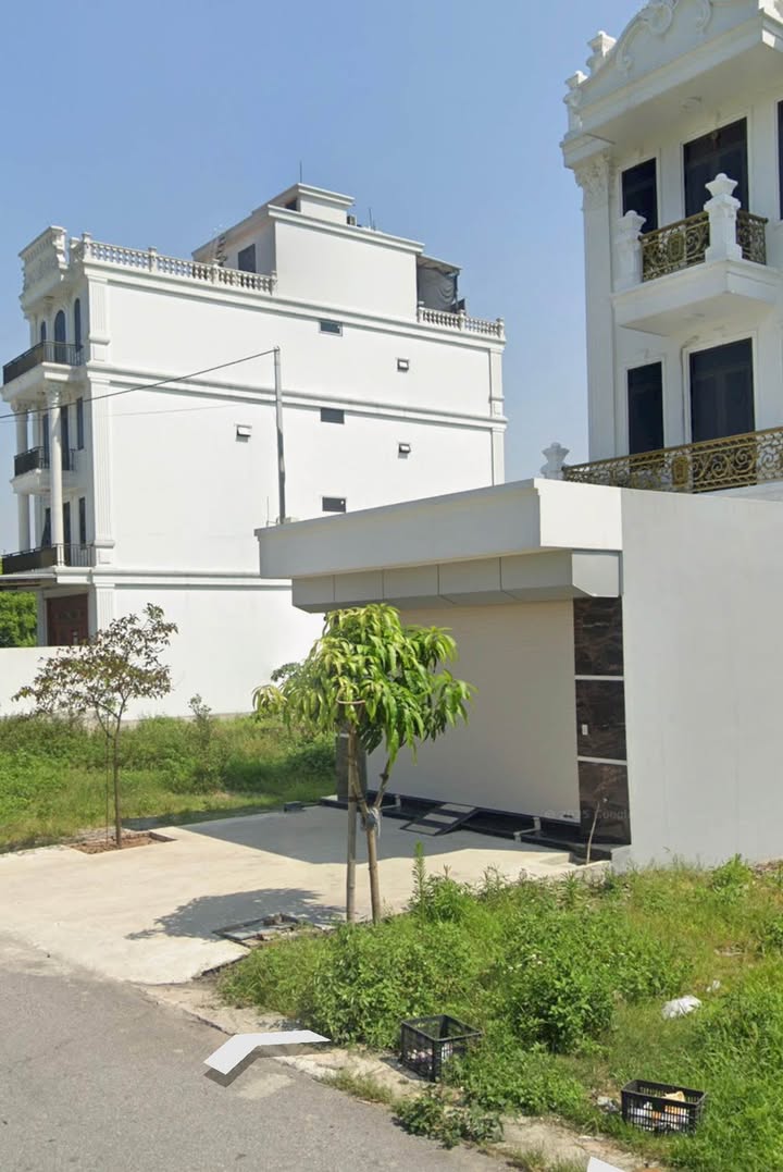 Đất mặt đường kinh doanh Phù Vân, 170m² giá tốt - Đầu tư ngay hôm nay!