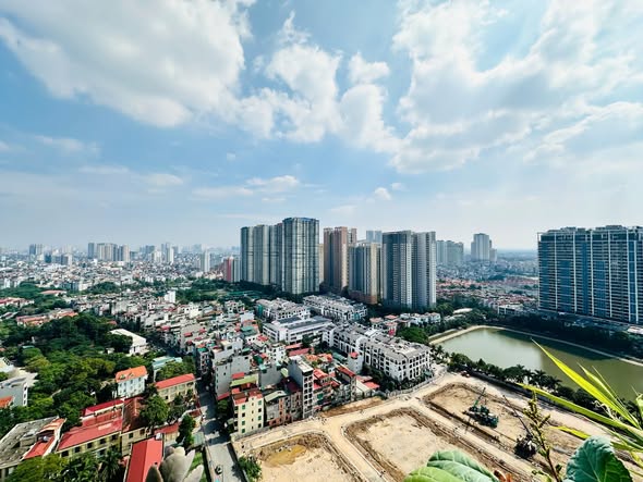 Chung cư C14 Bộ Công An quận Nam Từ Liêm 108m² giá 8 tỷ - Căn góc view hồ tuyệt đẹp!