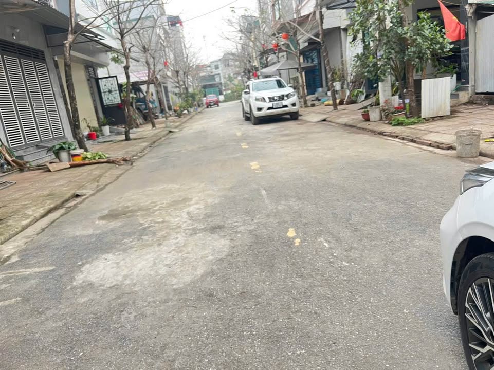 Đất nền Hội Hợp Vĩnh Yên 75m² giá 2.1 tỷ - Vị trí dân cư đông đúc