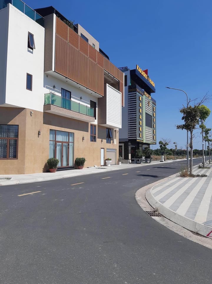 Đất nền Hòa Long, Bà Rịa 138m² giá 2.77 tỷ - Sổ hồng chính chủ, thương lượng nhẹ!