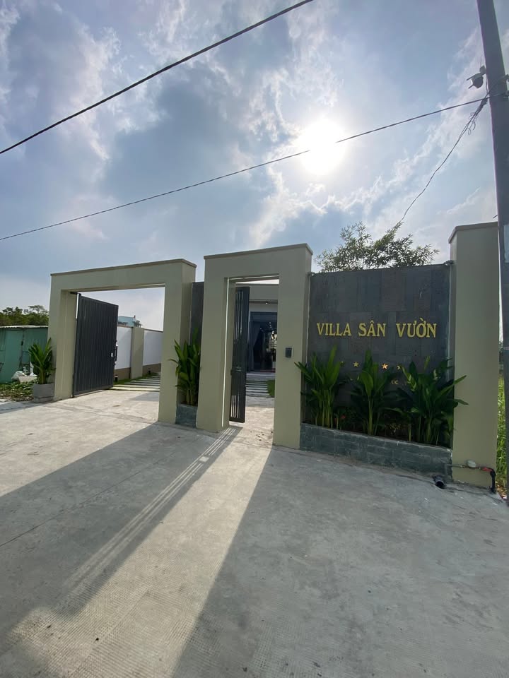 Villa sân vườn Cần Giuộc 253m² giá 4.45 tỷ - Nơi an yên giữa thiên nhiên!