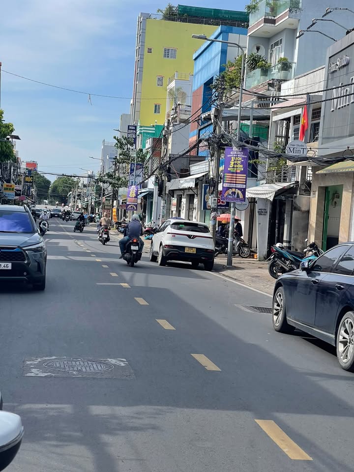 Nhà 2 tầng 180m² tại Ninh Kiều, Cần Thơ - Chính chủ bán 2.86 tỷ!