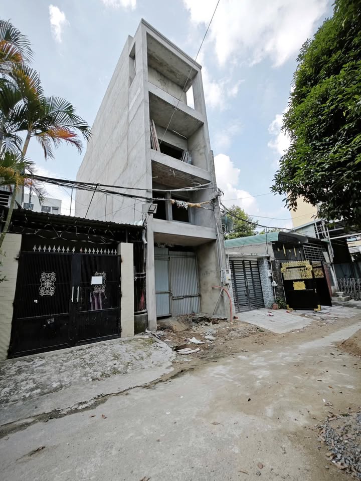 Nhà thô Gia Viên Tân Hiệp 101m² giá 5.2 tỷ - Sẵn sàng hoàn thiện đón Tết!