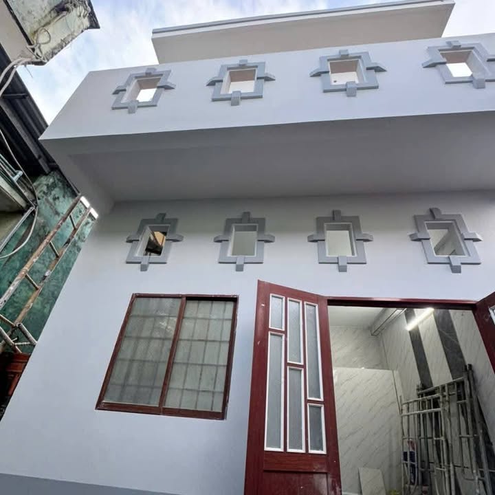 Bán nhà ấp 2 xã Sông Đốc 23.38m² giá 435 triệu - Nhà đẹp dọn vào ở ngay!