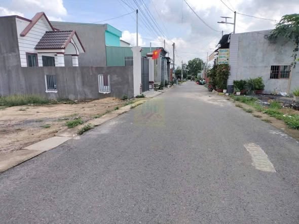 Đất nền 145m² tại Ấp Tân Bình, Đồng Nai - Sổ đỏ chính chủ, giá 1.39 tỷ!