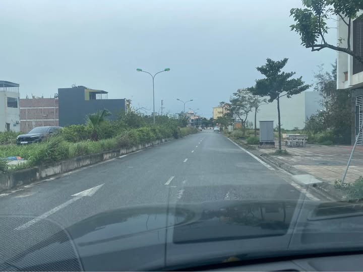 Đất nền đường Trần Phú kéo dài, phường Phú Xuân, 67.2m² giá 3 tỷ - Sổ đỏ chính chủ!