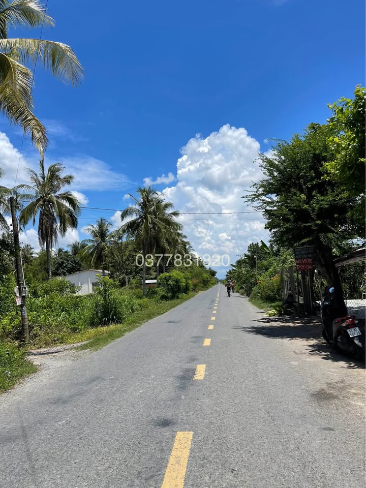 Đất mặt tiền Hương Lộ 13, Trà Vinh 1.471m² giá 1.85 tỷ - Cơ hội đầu tư tuyệt vời!