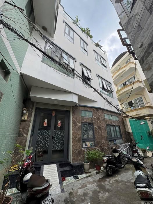 Nhà mặt tiền Điện Biên Phủ, Phường Bàn Cờ, 40,2m² giá 7,8 tỷ - Sẵn sàng vào ở!