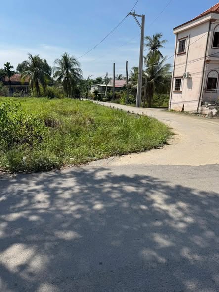 Đất nền Bến Lức 185m² giá 1.4 tỷ - Sổ hồng riêng, lô góc 2 mặt tiền