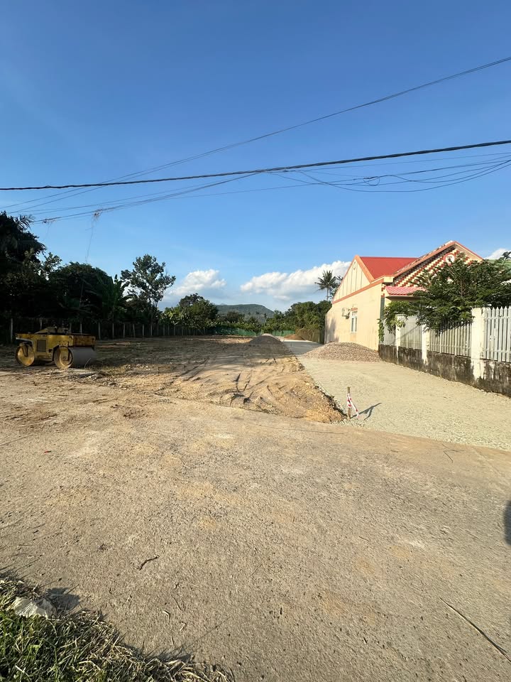 Đất thổ cư Diên Lạc 83m² giá chỉ 590 triệu - Sổ hồng chính chủ!