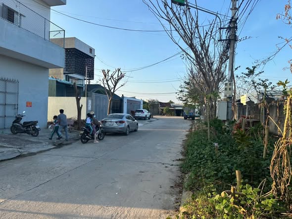 Đất nền đường D15 - Khu Đại học Quang Trung, 129,6m² - Cơ hội đầu tư tuyệt vời!