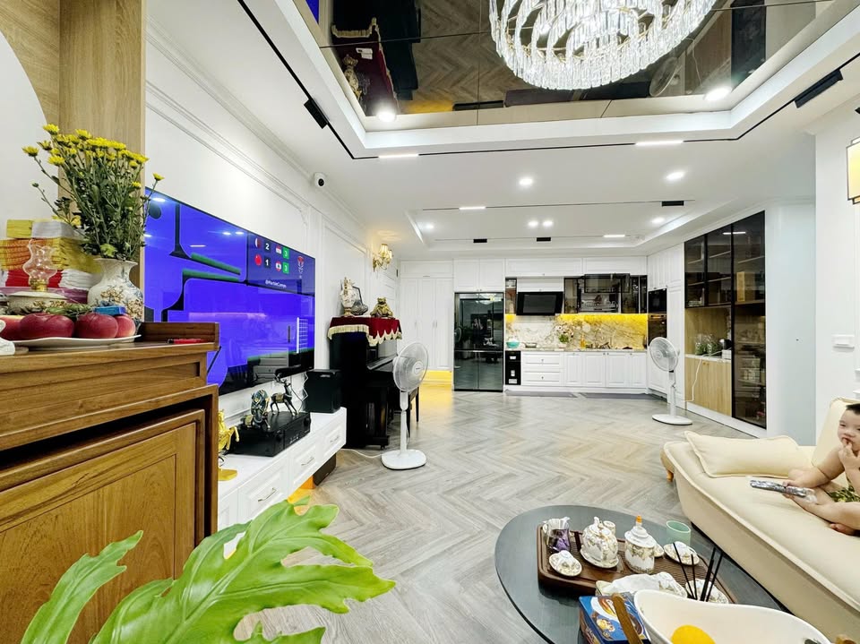 Chung cư Green Star Bắc Từ Liêm 102m² giá 8 tỷ - Full nội thất sang trọng!