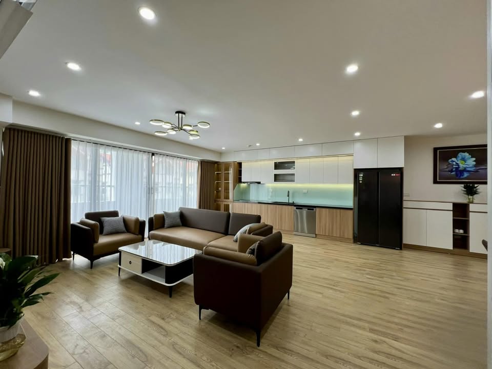 Căn hộ 3PN tại chung cư Cảnh Sát 113, Cầu Giấy 110m² - View thoáng, nội thất đầy đủ!