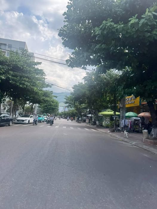 Nhà Mặt Tiền Kinh Doanh Trần Hưng Đạo 75m² giá 6 tỷ - Đầu tư sinh lời ngay!