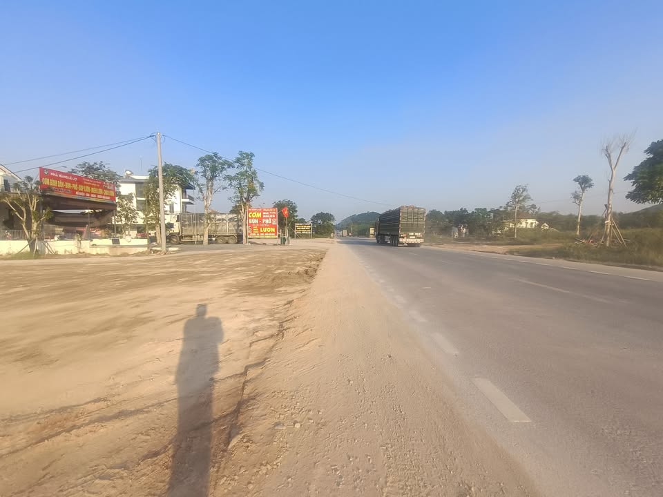 Đất đấu giá mặt tiền QL36 Nghĩa Hội 240m² giá 3 tỷ - Vị trí kinh doanh lý tưởng!