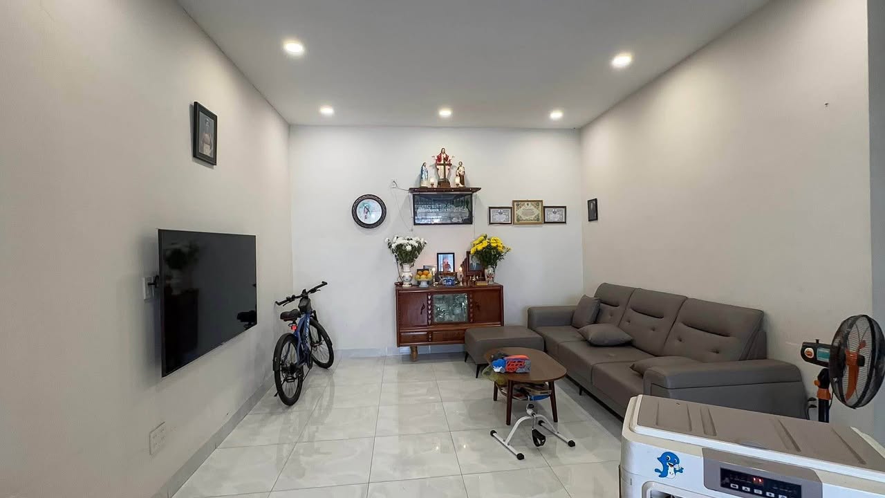 Nhà cấp 4 đường Nhà Thờ, Nha Trang 164m² giá 13.13 tỷ - Cách biển chỉ 300m!