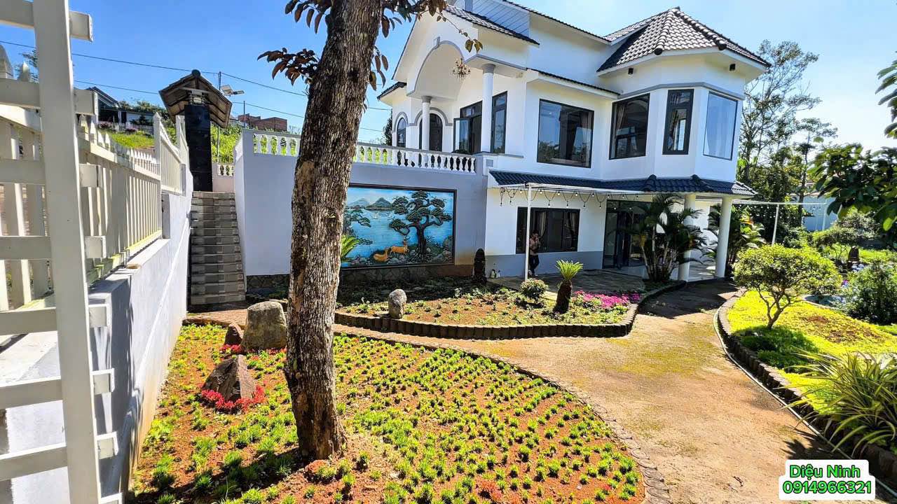 Biệt thự vườn Đường Phó Đức Chính, Bảo Lộc 437m² giá 5.5 tỷ - Thiết kế hiện đại và toàn bộ nội thất