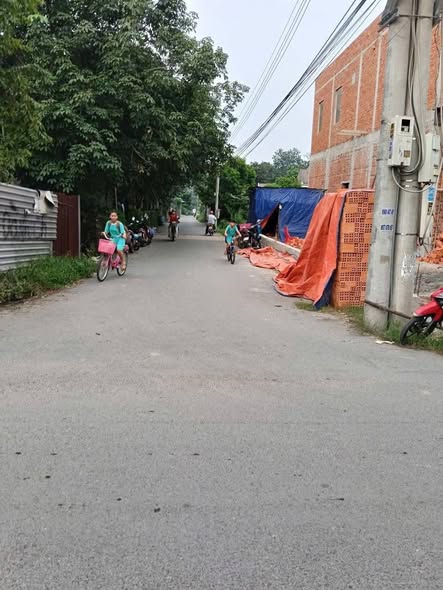 Mặt tiền kinh doanh Tân Định 99m² giá 1.7 tỷ - Đầu tư sinh lời ngay lập tức!