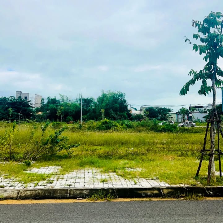 Đất nền 125m² Hoàng Minh Mạng, Đà Nẵng giá 5 tỷ - Đường 7.5m, tiềm năng phát triển!