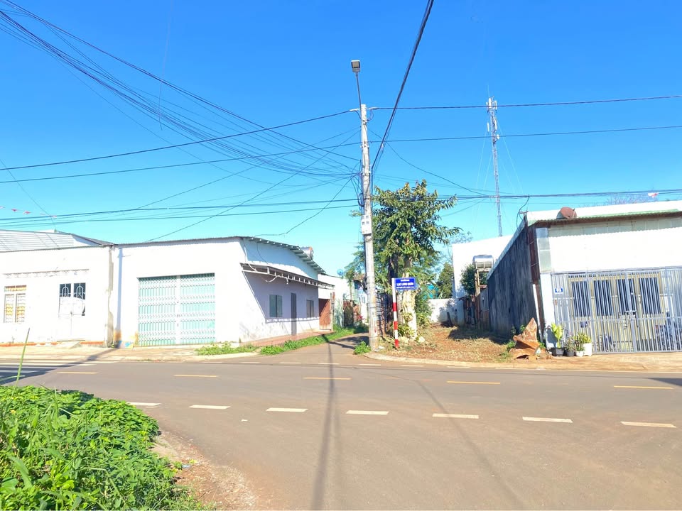 Đất thổ cư hẻm chính Lạc Long Quân, Thắng Lợi 190m² - Giá chỉ 1.5 tỷ!