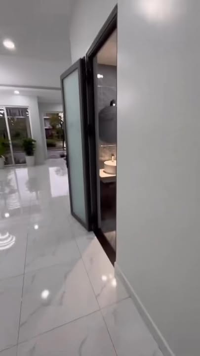 Nhà phố Dragon Village Quận 9 186m² giá 12 triệu - Khu dân cư an ninh, tiện ích đầy đủ!