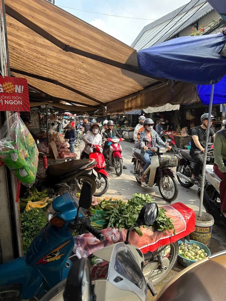 Nhà mặt tiền đường Trần Mai Ninh, Tân Bình, 150m² - Kinh doanh sầm uất ngay chợ Bà Hoa!