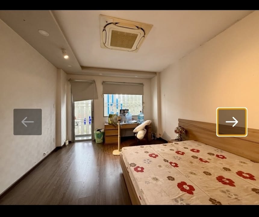 Nhà phố Cách Mạng Tháng Tám, Quận 10 diện tích 70m² giá 8.99 tỷ - Chính chủ bán gấp!