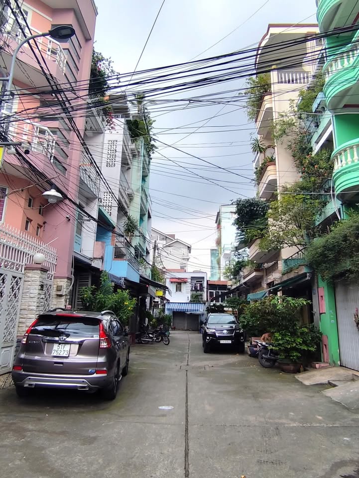 Nhà phố Nguyễn Chí Thanh, Quận 11, 27m² giá 4.7 tỷ - Hẻm 10m thông thoáng