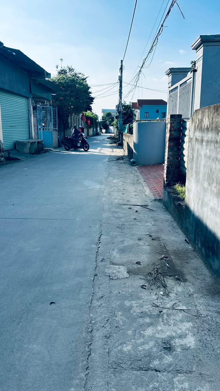 Đất Vân Tảo Thường Tín 86m² giá 5x triệu - Sổ đỏ chính chủ, giao dịch ngay!