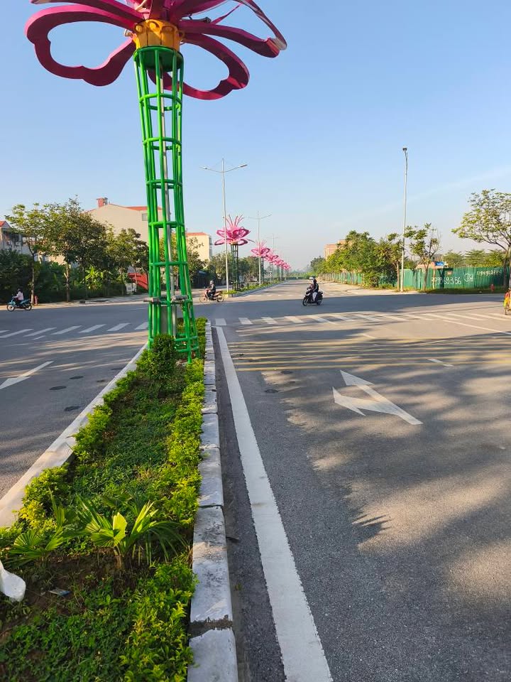 Đất nền Vĩnh Yên 110m² giá 6 tỷ - Mặt đường Nguyễn Khoái, cơ hội đầu tư hiếm có!