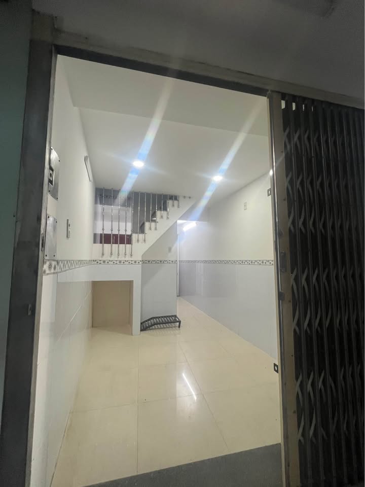 Nhà cho thuê 28m² tại Hoàng Văn Thụ Nha Trang - Gần biển chỉ 6 triệu/tháng!