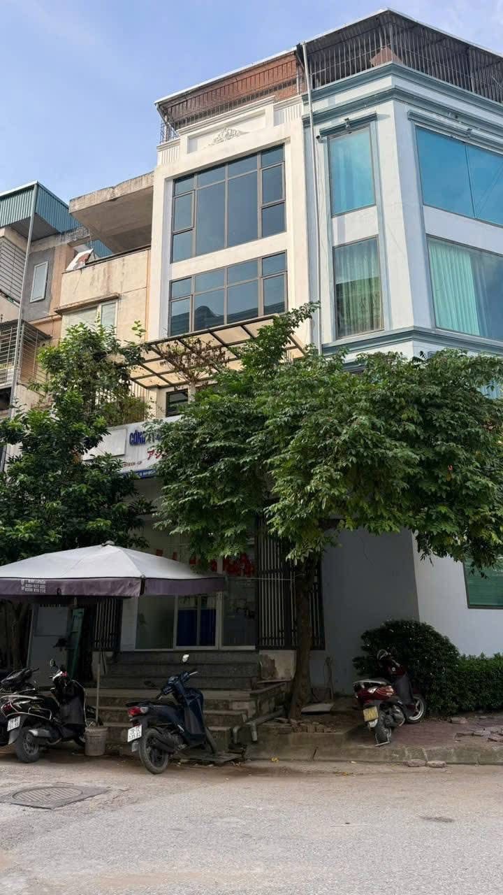 Townhouse liền kề Văn Phú 76m² giá 17 tỷ - Đầu tư sinh lời ngay!