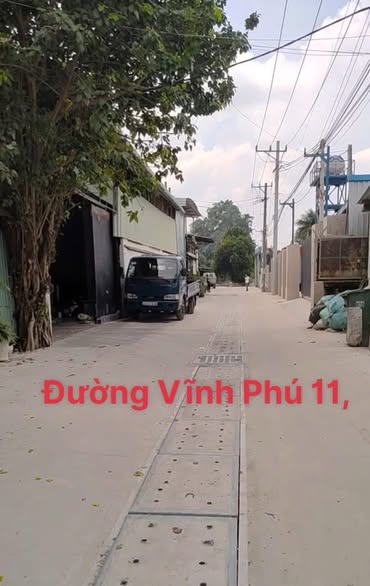 Đất nền 166m² đường Vĩnh Phú 11, Bình Dương - Chính chủ bán gấp chỉ 6.5 tỷ!