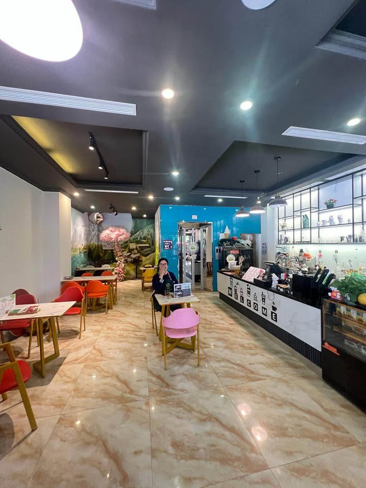 Bán nhà mặt tiền Dương Khuê, Nam Từ Liêm, 96m² giá 60 tỷ - Cơ hội hiếm có!