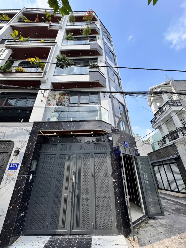 Cho thuê nhà góc 2 mặt tiền đường Thạnh Xuân 25, Quận 12 - Setup văn phòng 10 người làm việc!