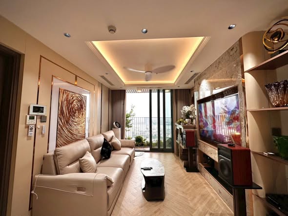 Căn hộ 83m² Xuân La giá thỏa thuận - Thiết kế hiện đại, full nội thất cao cấp!