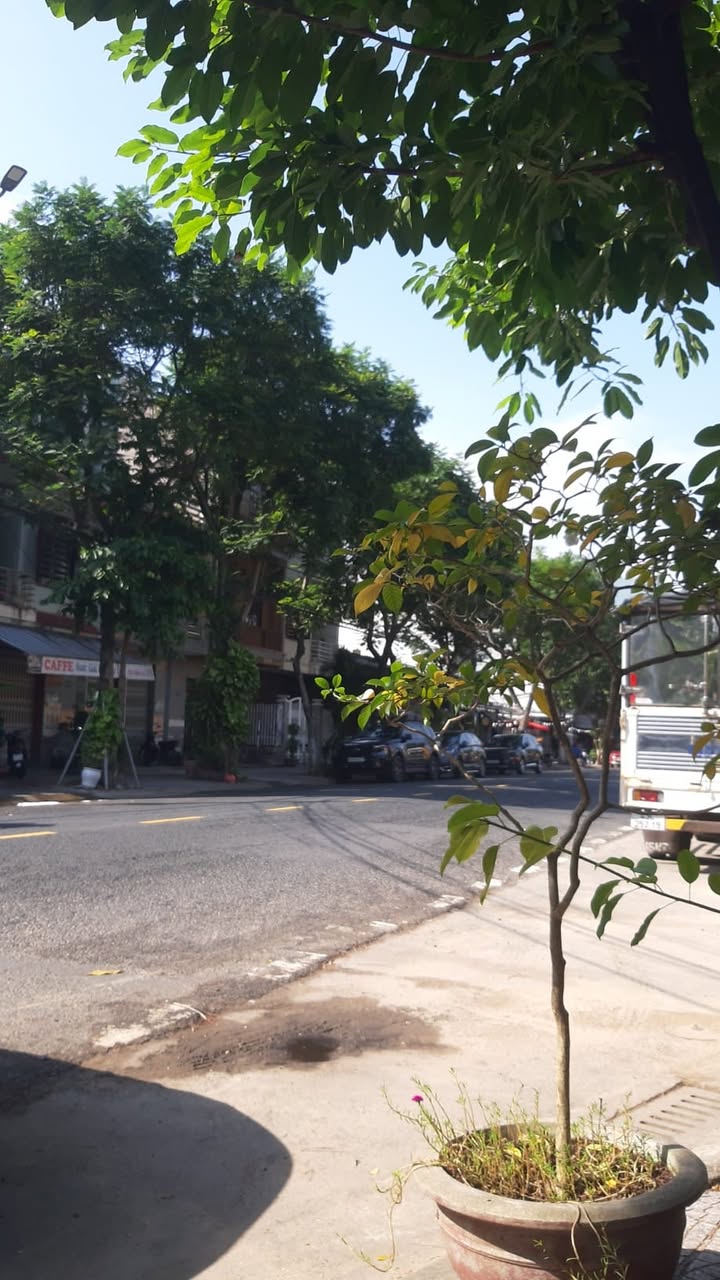 Căn hộ 6 tầng mặt tiền đường Lương Văn Can, quận Cẩm Lệ, diện tích 141m² - Đầu tư sinh lời ổn định!