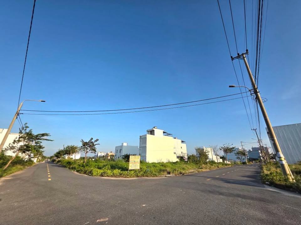 Đất nền lô góc 2 mặt tiền Ngọc Tịnh, Đà Nẵng - Diện tích 281.3m², đầu tư sinh lời!