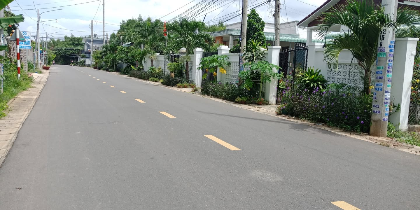 Đất nền Phước Hải 322m² giá 1.8 tỷ - Gần chợ và trung tâm hành chính