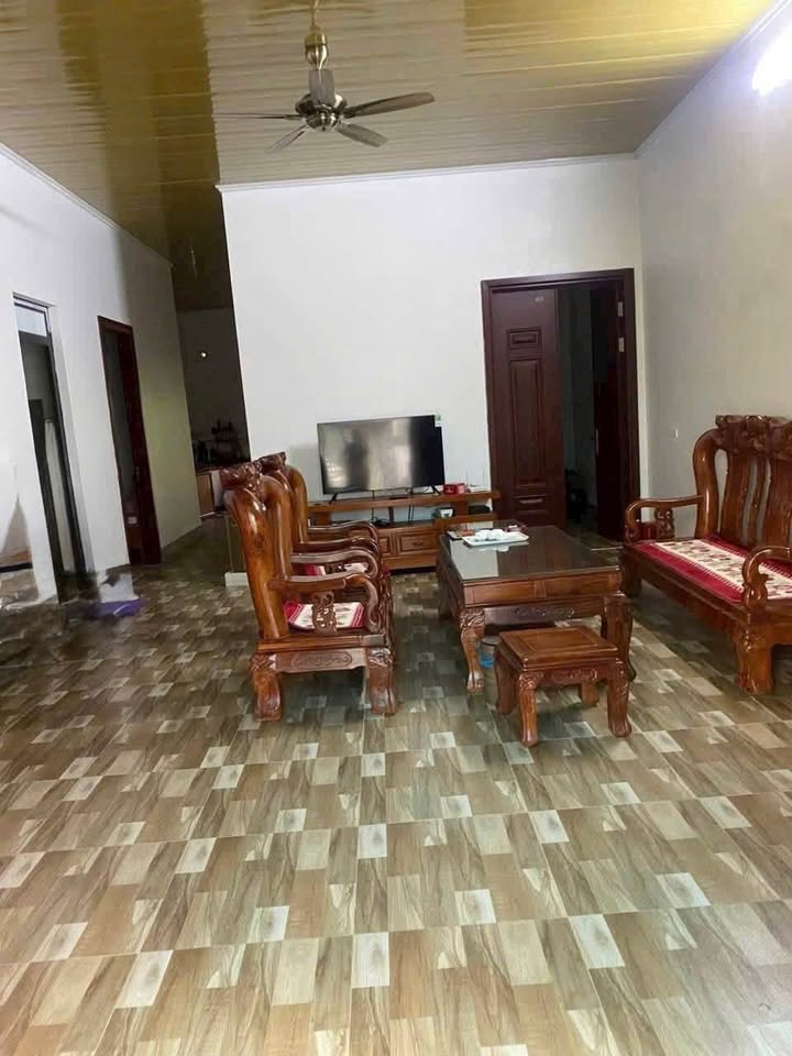 Nhà vườn Ba Vì 612m² giá thỏa thuận - Không gian sống lý tưởng!