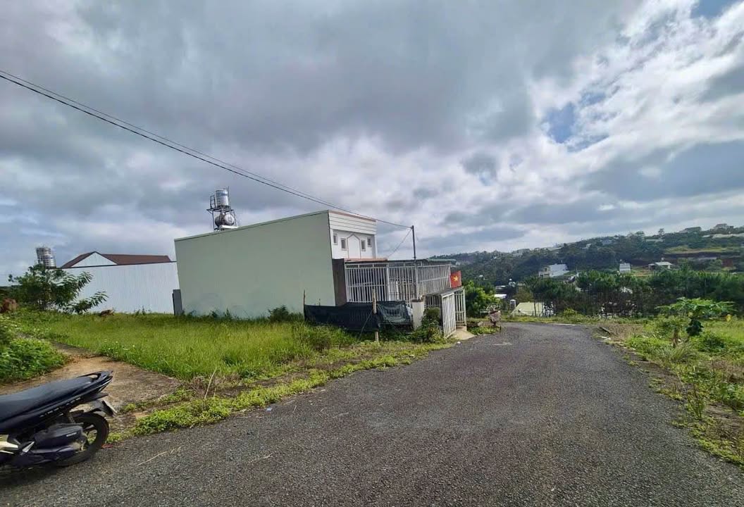 Đất nền hẻm Nguyễn Trãi, Bảo Lộc 90m² giá 635 triệu - Cơ hội đầu tư tuyệt vời!