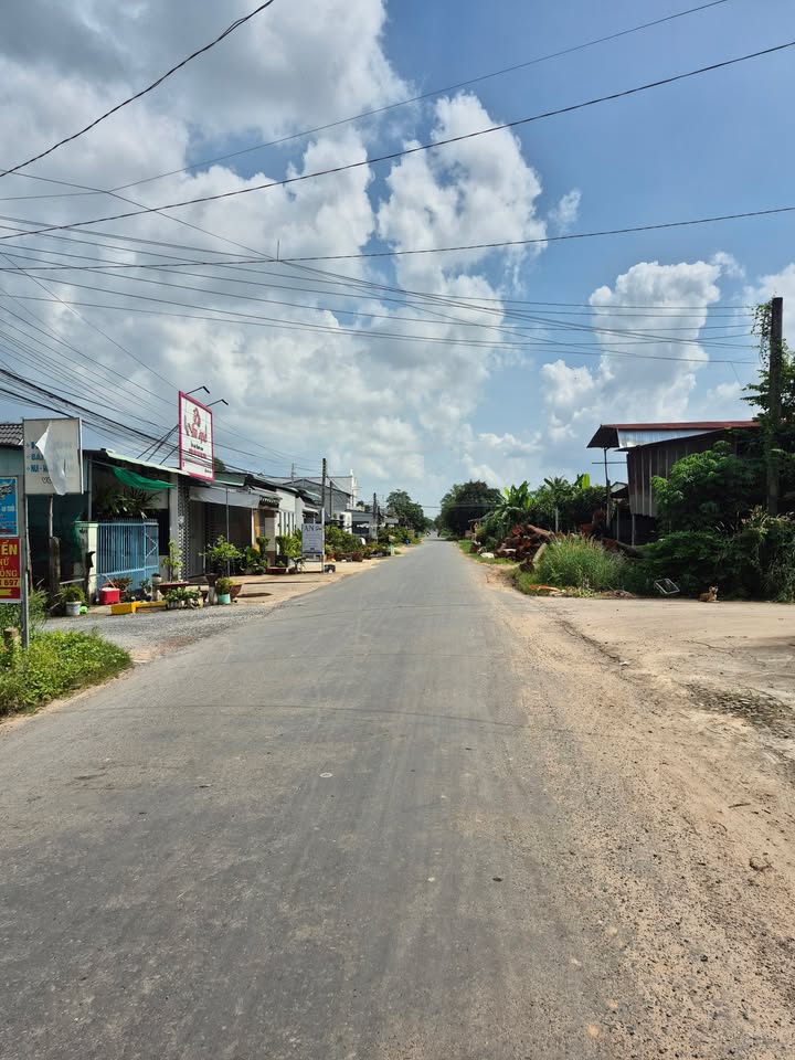 Đất mặt tiền đường Trường Chinh, Ninh Thạnh, Tây Ninh 154m² giá 2.38 tỷ - Tiềm năng kinh doanh vượt trội!