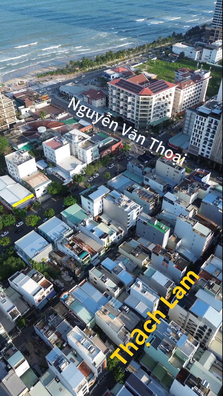 Lô đất mặt tiền Thạch Lam 82m² giá thỏa thuận - Cách biển 400m