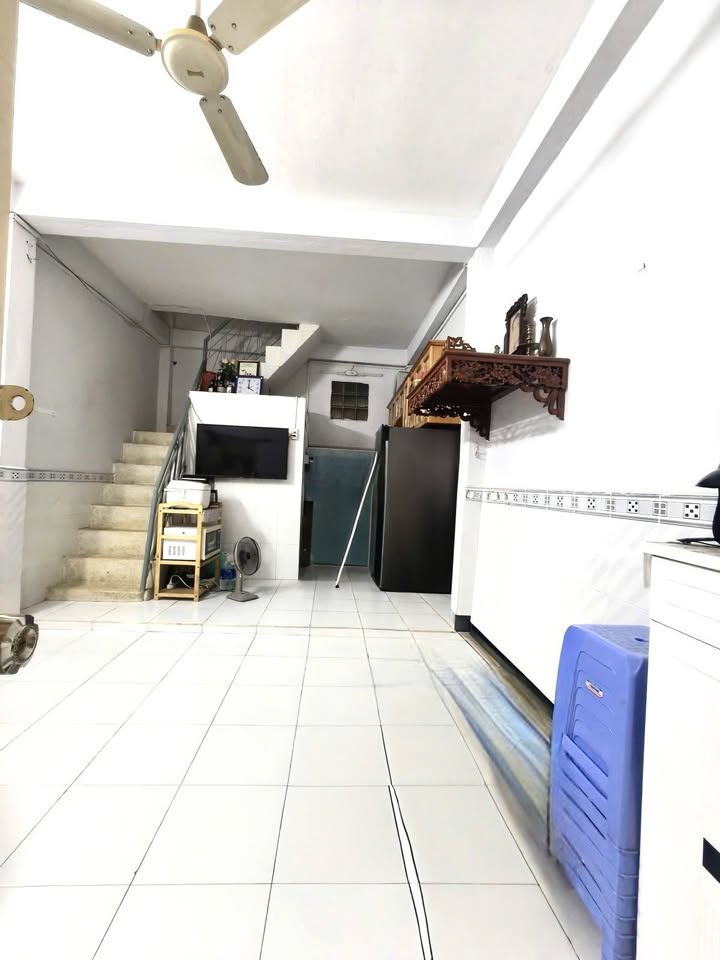 Nhà phố Nguyễn Công Trứ, P19, Q Bình Thạnh 23.4m² chỉ 4.7 tỷ - Hẻm xe máy 3m